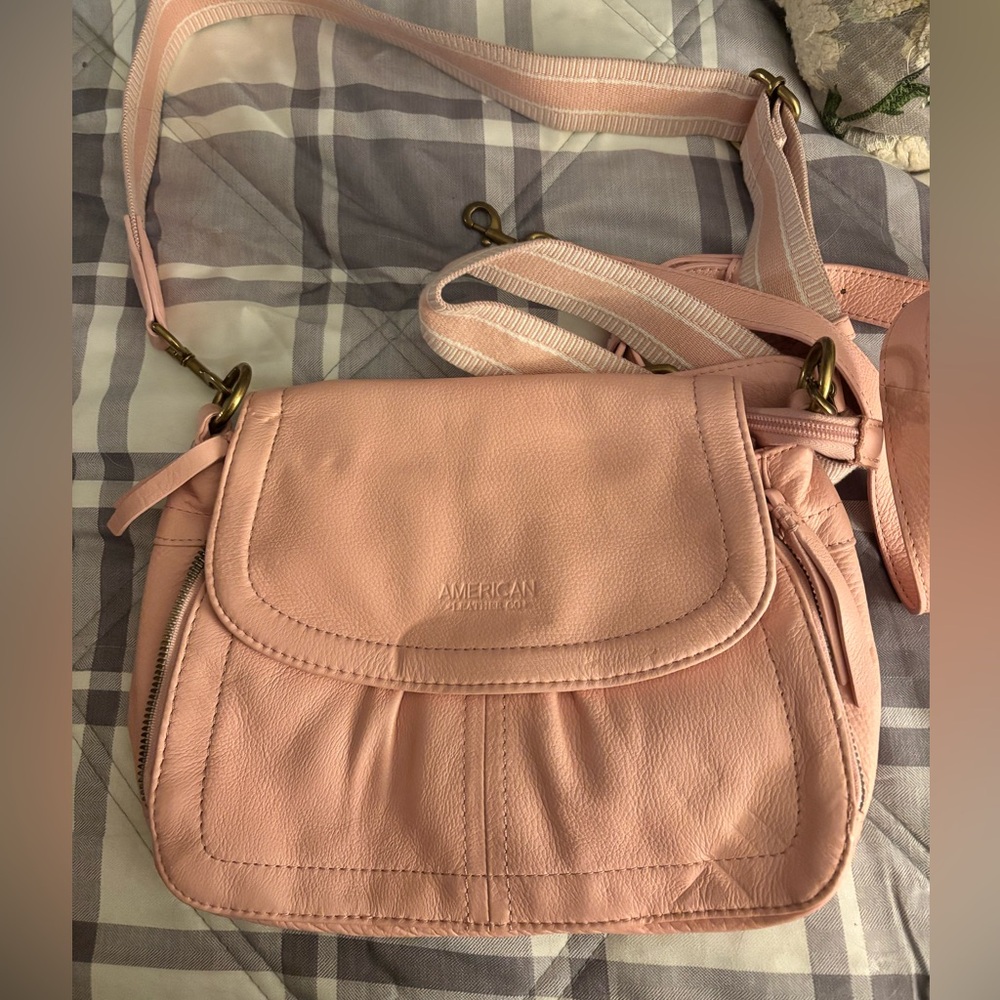 American Leather Co crossbody